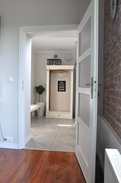 Be Well 3-Rooms Apartment With Parking And Garden Varsovie Extérieur photo