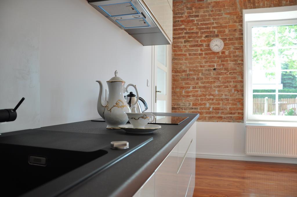 Be Well 3-Rooms Apartment With Parking And Garden Varsovie Extérieur photo