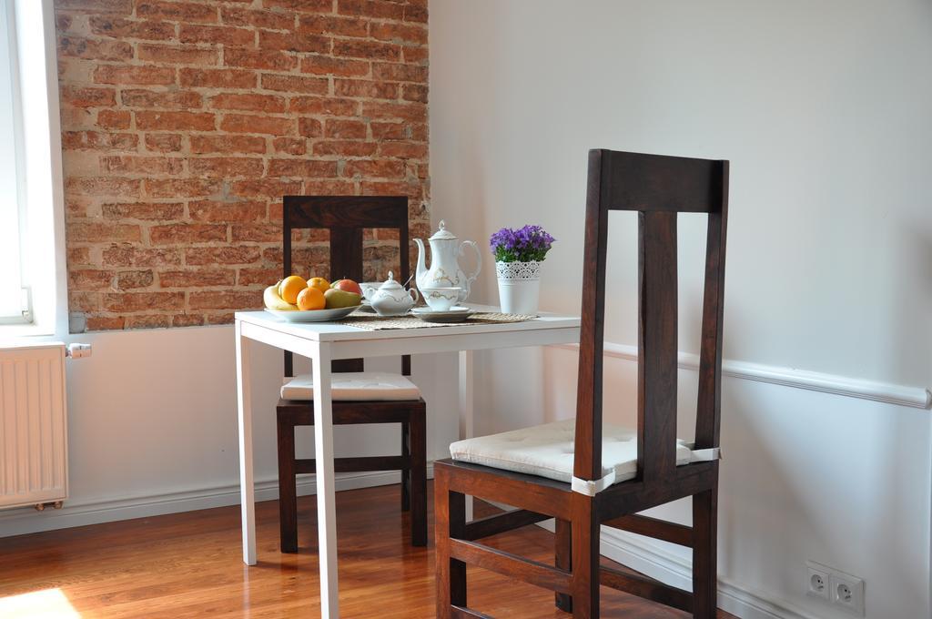 Be Well 3-Rooms Apartment With Parking And Garden Varsovie Extérieur photo