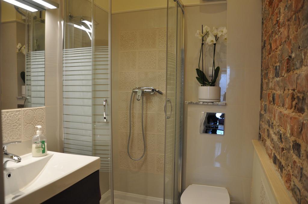 Be Well 3-Rooms Apartment With Parking And Garden Varsovie Extérieur photo