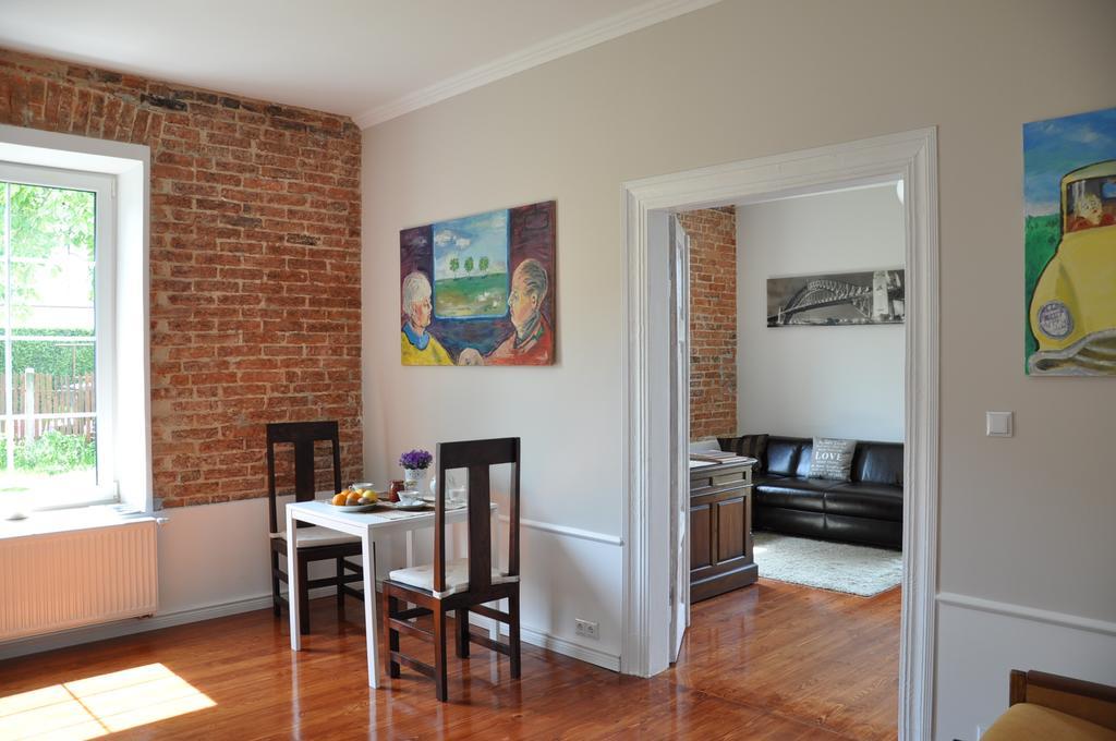 Be Well 3-Rooms Apartment With Parking And Garden Varsovie Extérieur photo