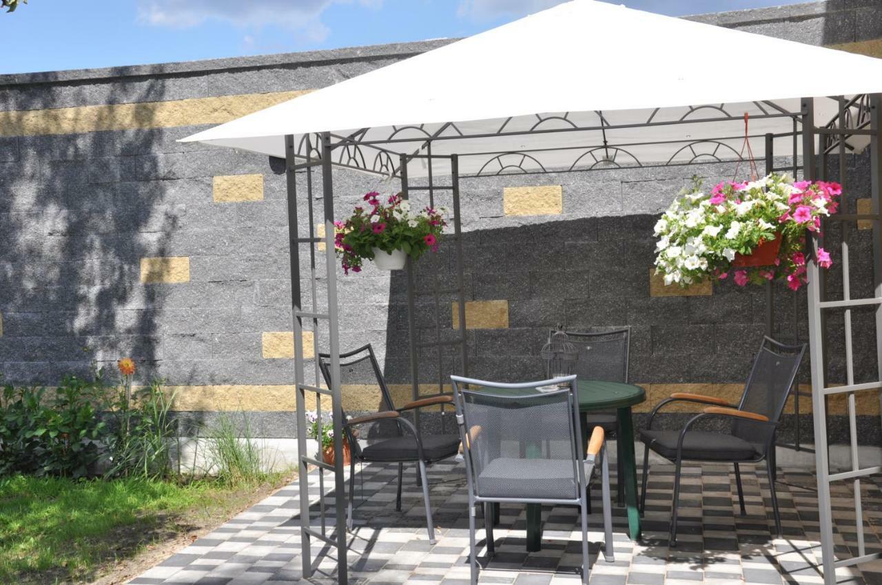 Be Well 3-Rooms Apartment With Parking And Garden Varsovie Extérieur photo